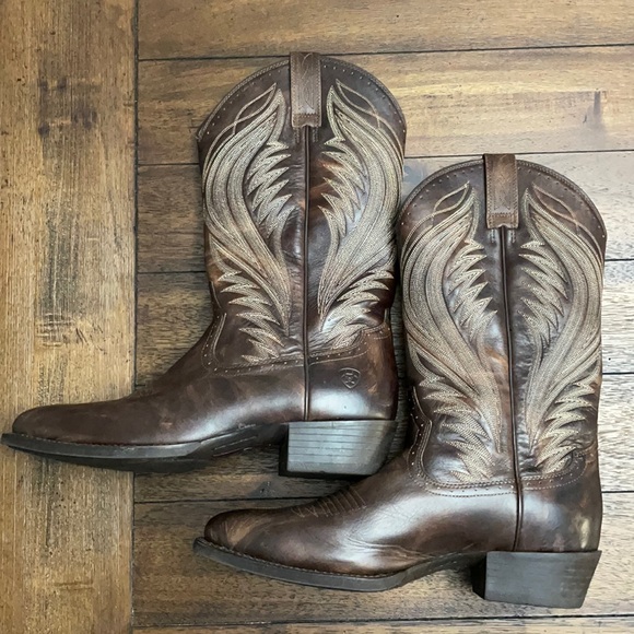 Ariat Other - Ariat Like New Cowboy Boots
